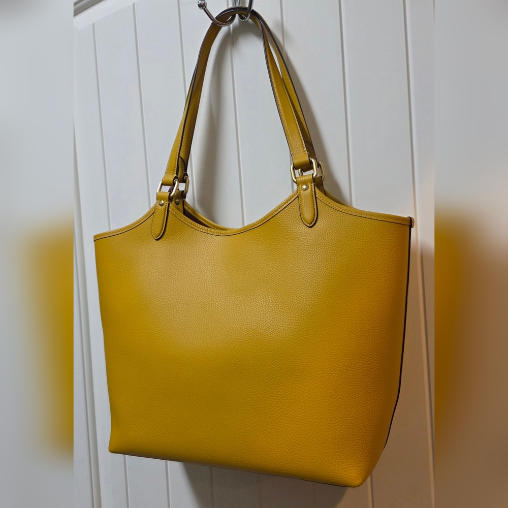 COACH L2291 C6337 Day Tote w/removable Zip Pouch NWOT RARE COLOR - Picture 10 of 16